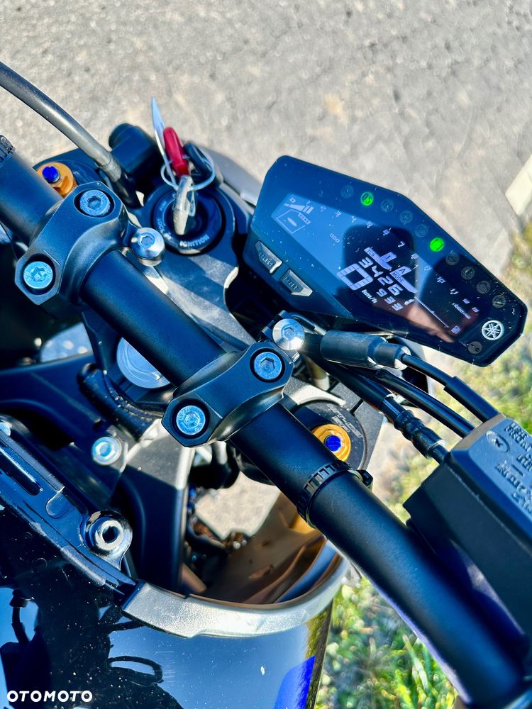Yamaha MT - 9