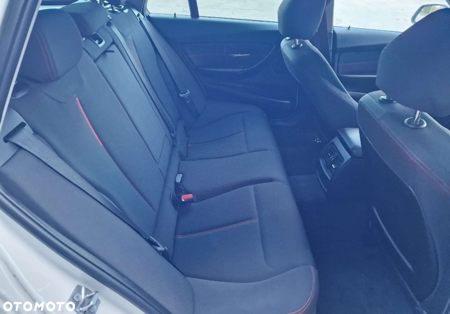 BMW Seria 3 - 25