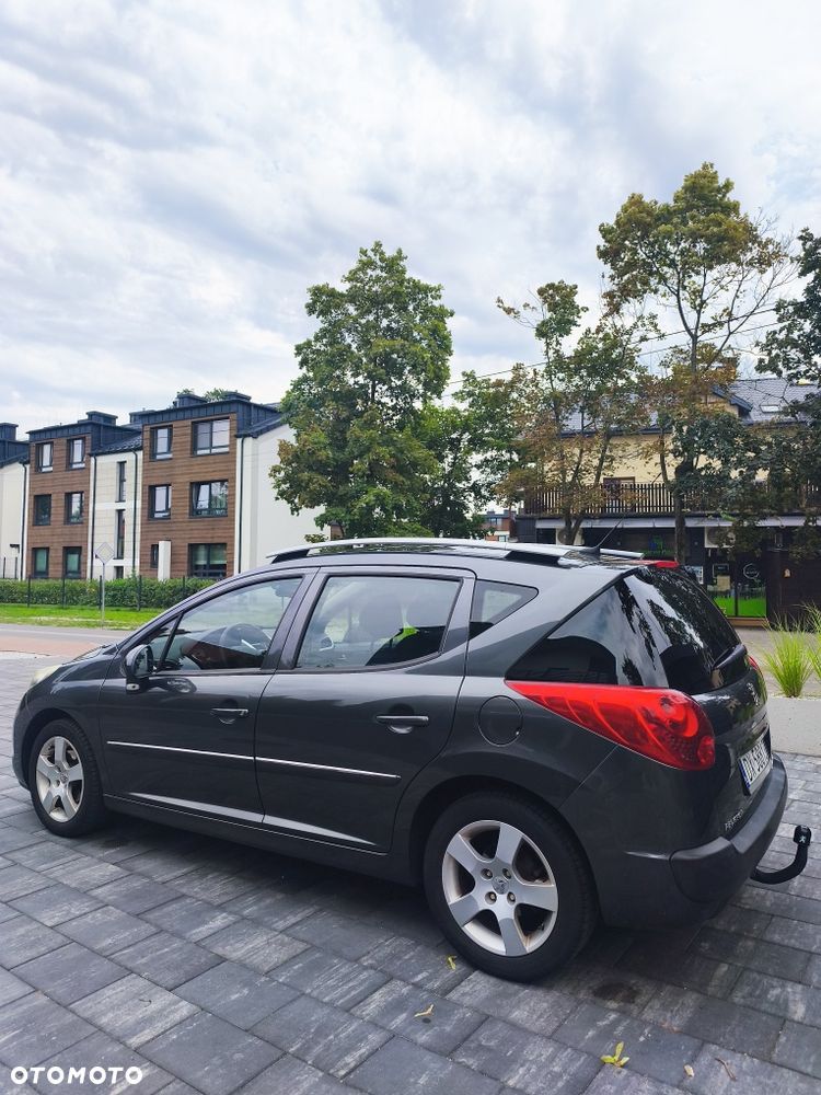 Peugeot 207 - 2
