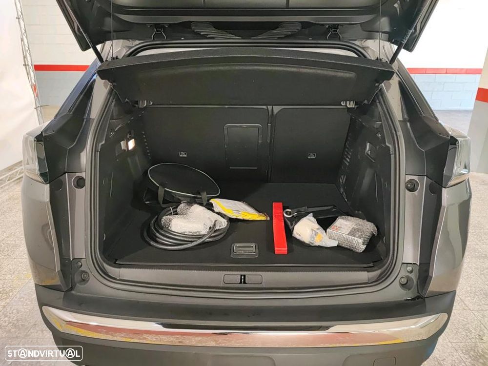 Peugeot 3008 1.6 Hybrid Allure e-EAT8 - 11