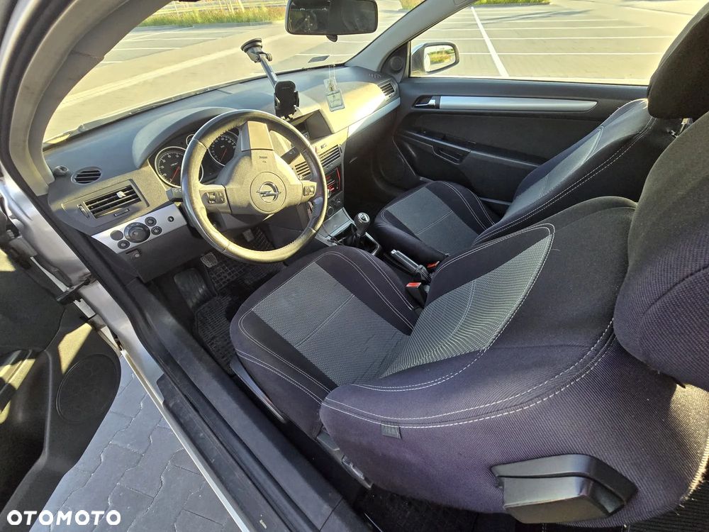 Opel Astra 1.6 Enjoy - 8