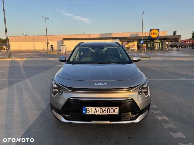 Kia Niro 1.6 GDI Hybrid Business Line - 1