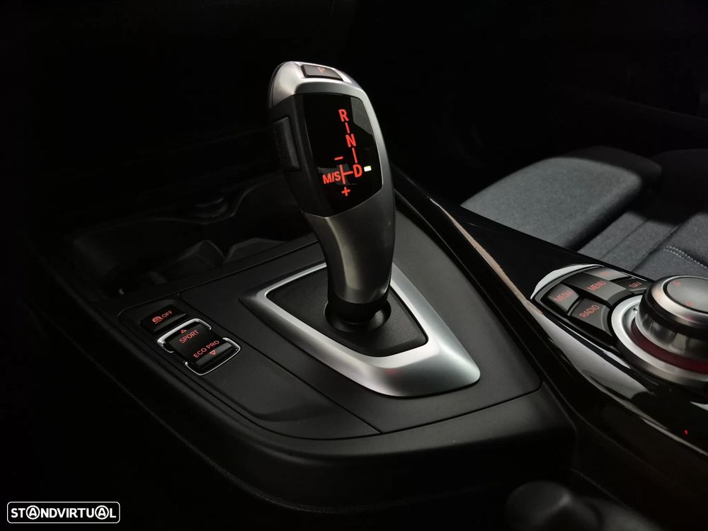 BMW 218 d Coupe Line Sport Auto - 21