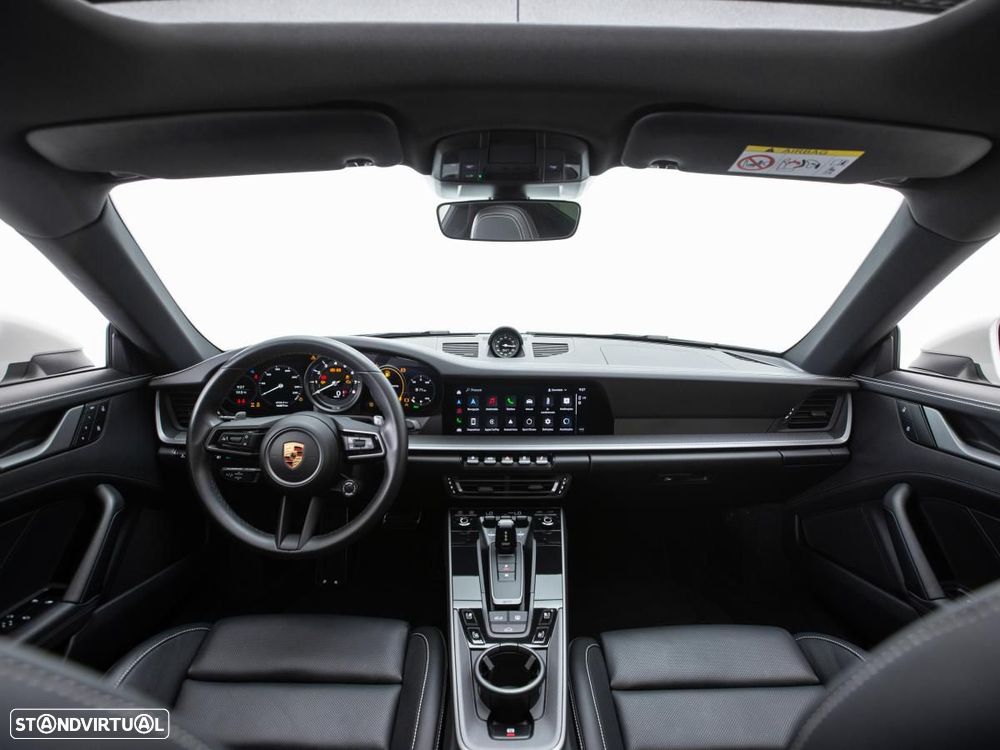 Porsche 911 (992) - 7