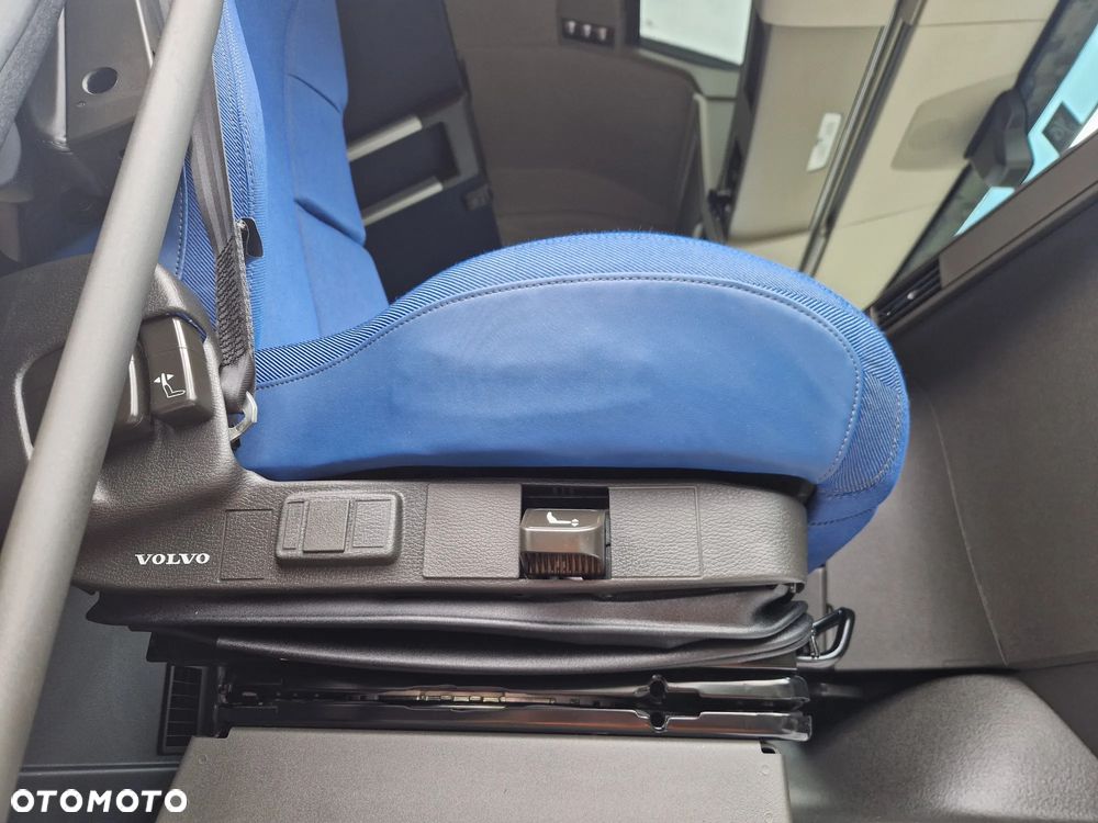 Volvo FH500 I-PARK COOL OSŁONY MIĘDZYOSIOWE - 14
