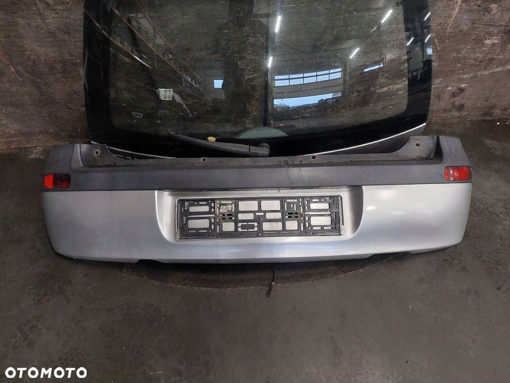 KOMPLETNY TYŁ OPEL CORSA C Z147 KLAPA ZDERZAK LAMPY - 5