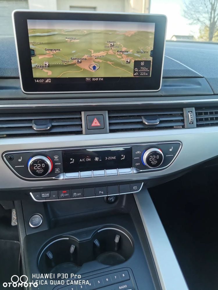 Audi A4 Limousine - 22