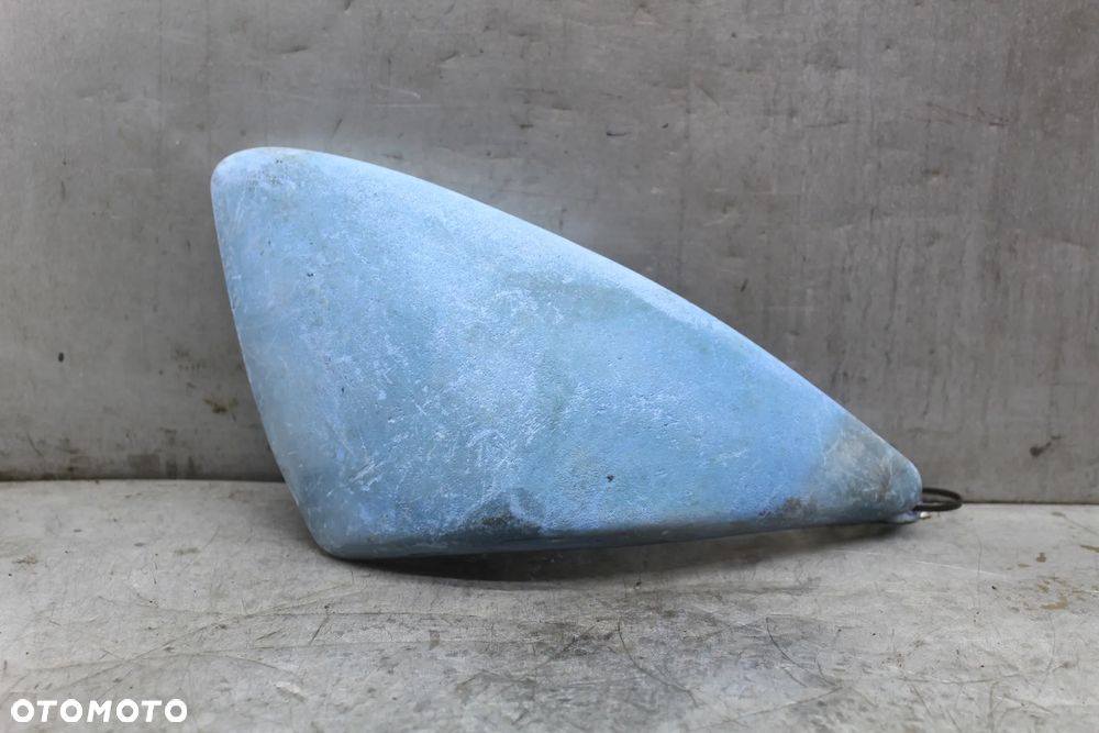 Aprilia habana 125 Bok boczek owiewka osłona prawa wypełnienie - 1