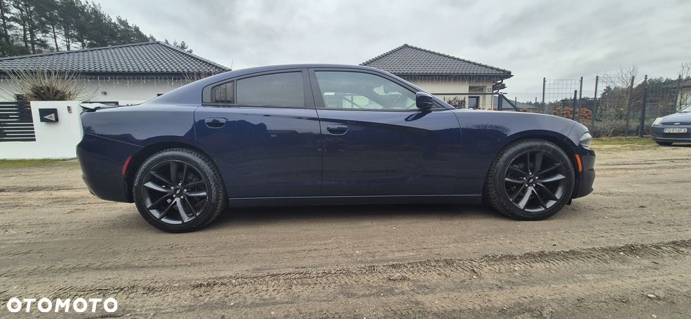 Dodge Charger - 7