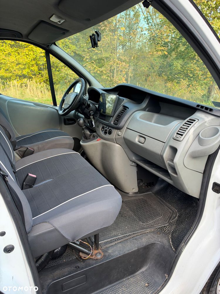 Renault Trafic - 14