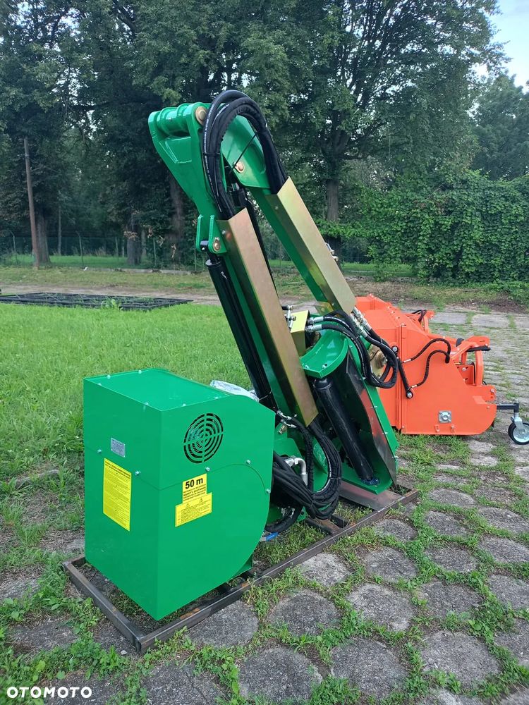 Inny kosiarka bijakowa na wysięgniku długim ramieniu FHM46 Raty Transport - 2