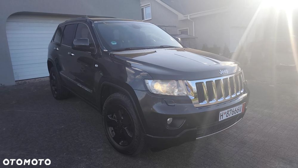 Jeep Grand Cherokee 3.0I CRD Overland Summit - 24