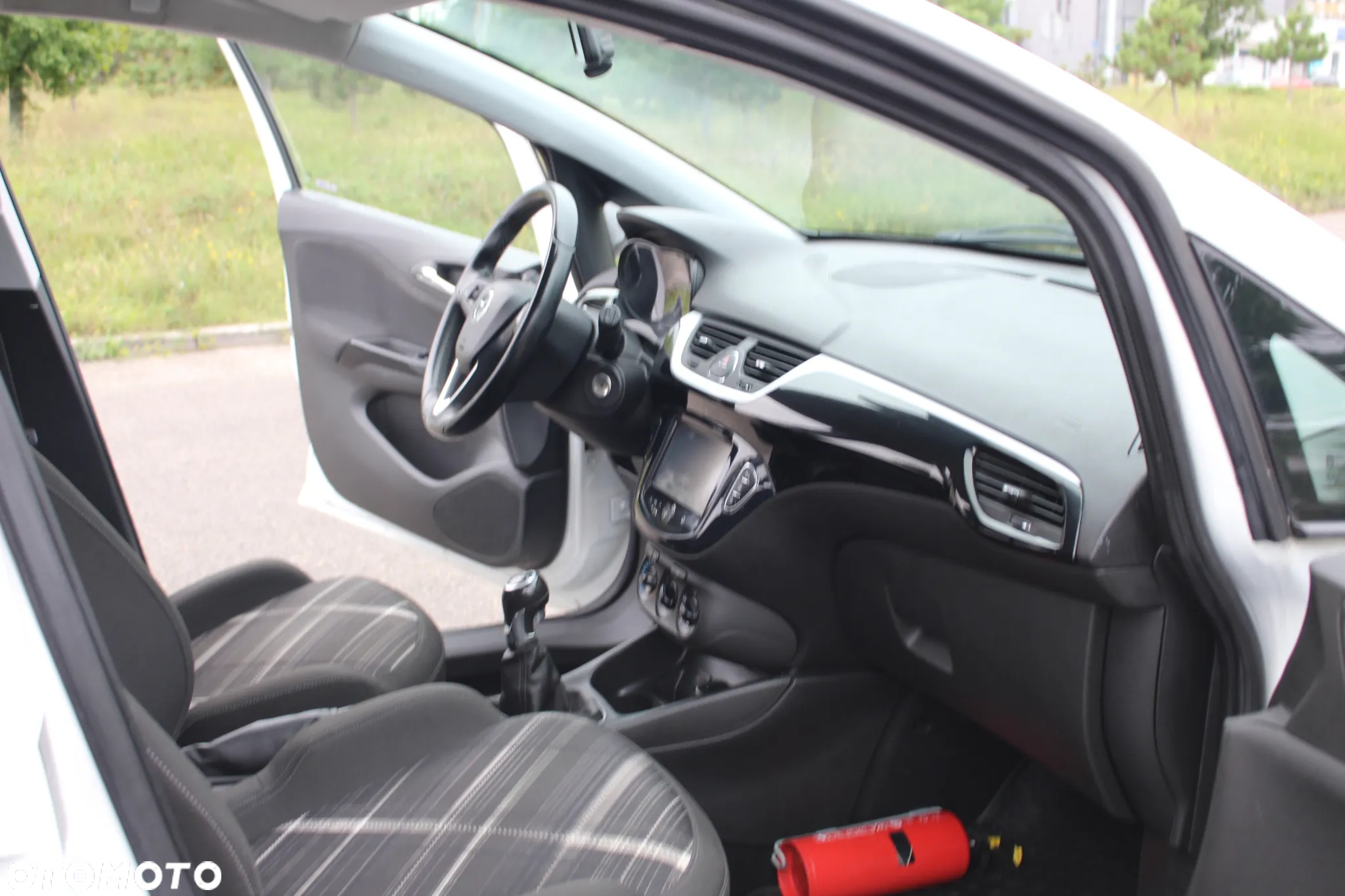 Opel Corsa 1.4 Color Edition - 10