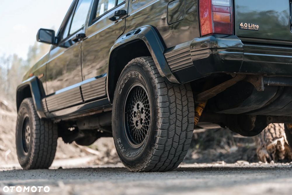 Jeep Cherokee 4.0 Limited - 20