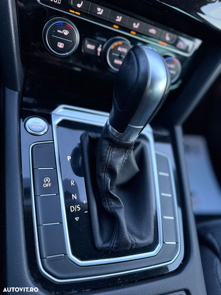 Volkswagen Passat 2.0 TDI DSG (BlueMotion Technology) Highline - 15