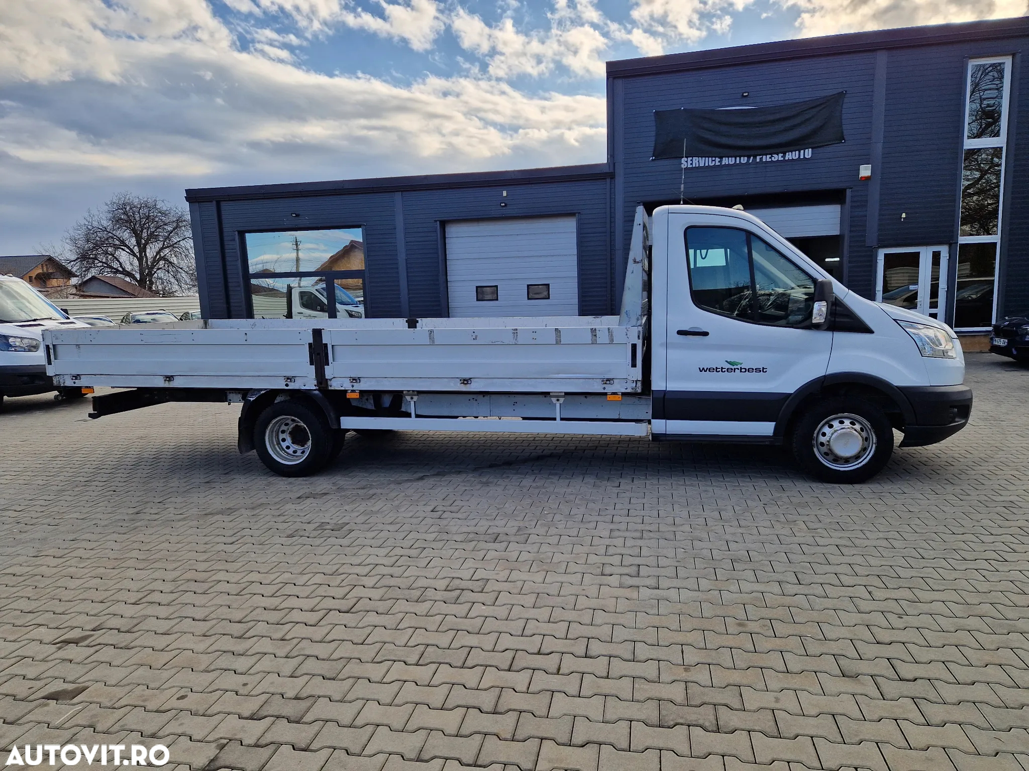 Ford Transit - 4