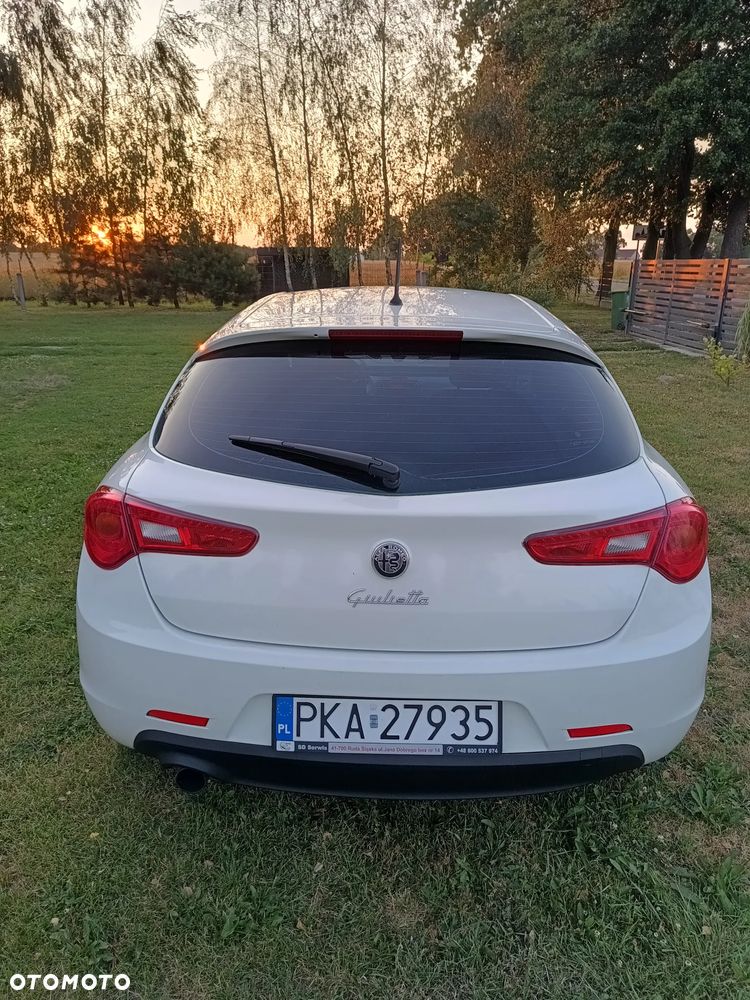 Alfa Romeo Giulietta 1.6 JTDM Distinctive - 6