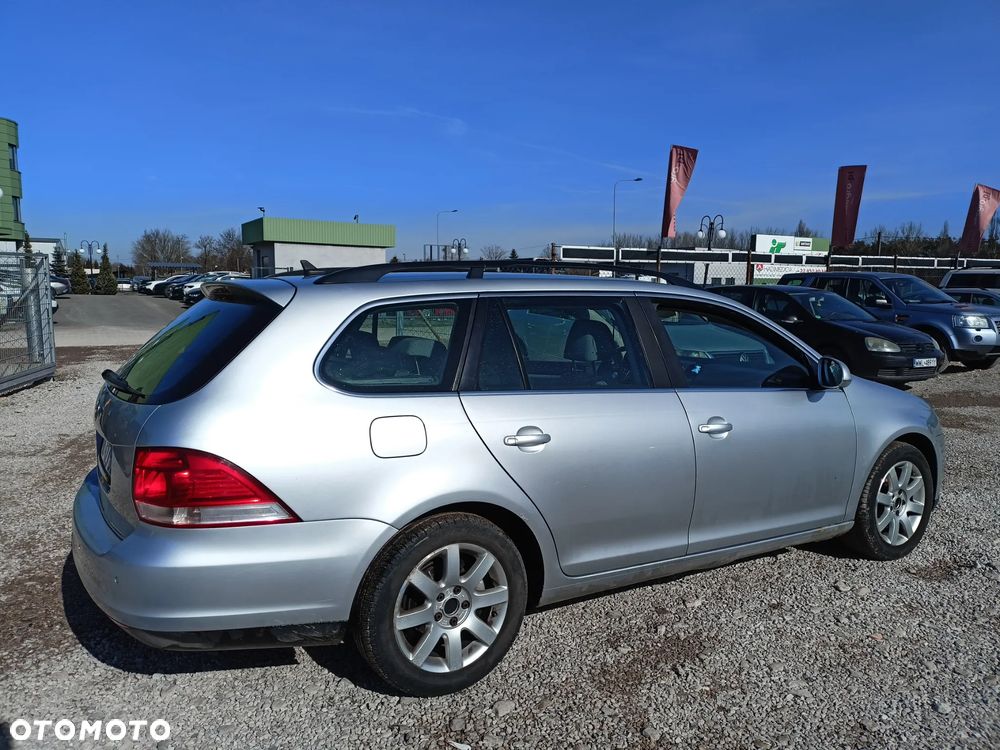 Volkswagen Golf - 4