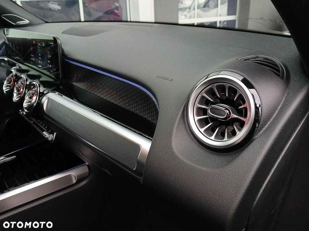 Mercedes-Benz GLB 220 d 4-Matic AMG Line 8G-DCT - 16