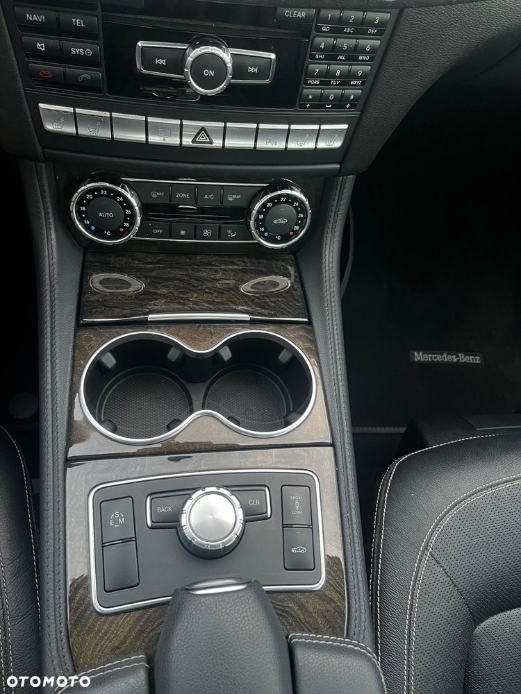 Mercedes-Benz CLS 500 4Matic 7G-TRONIC - 29