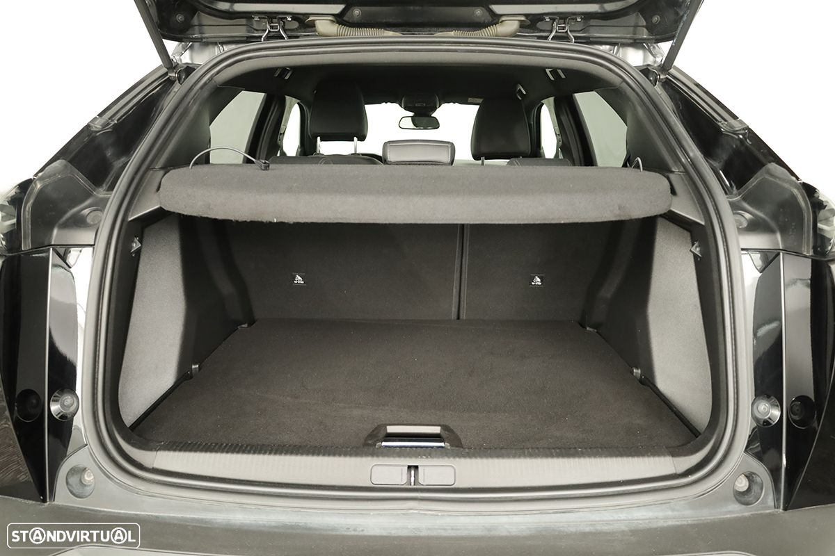 Peugeot 2008 1.2 PureTech Allure - 22