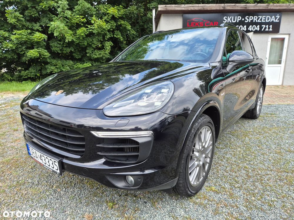 Porsche Cayenne Diesel Platinum Edition - 3