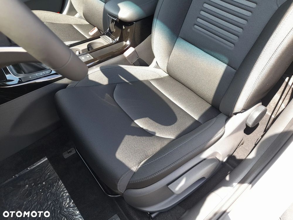Hyundai i30 1.5 T-GDI 48V Smart - 16
