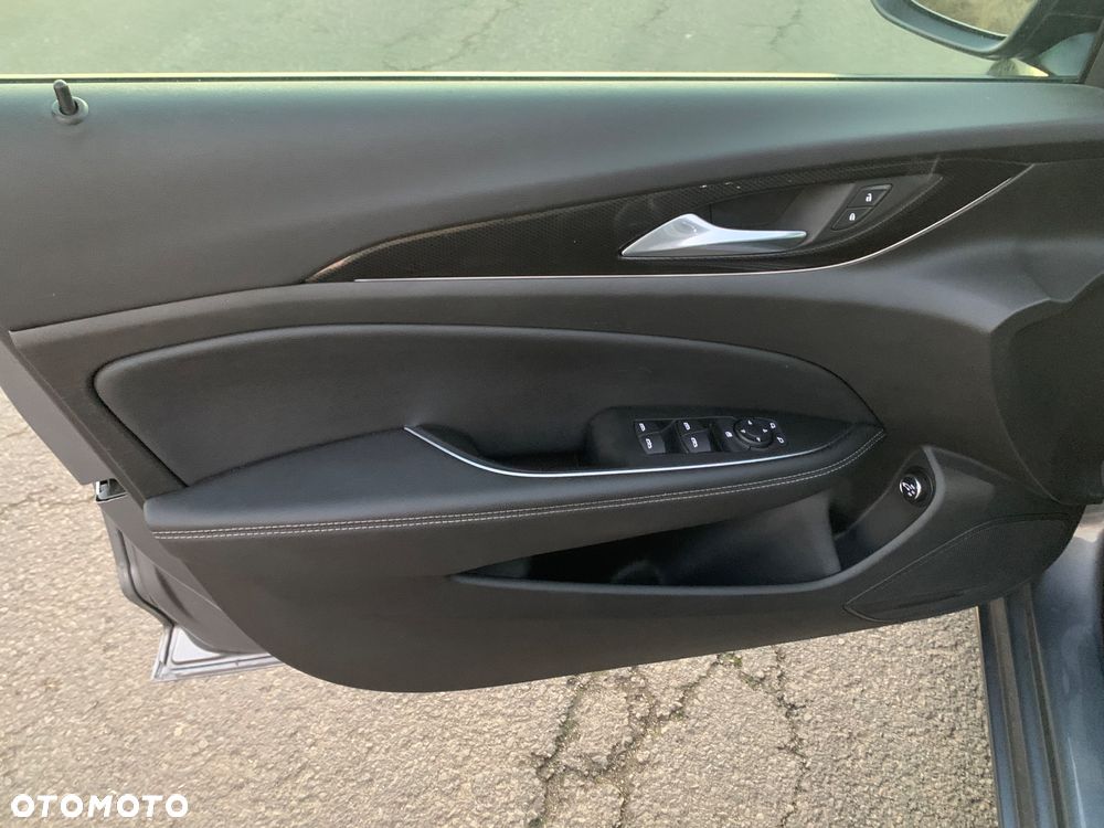 Opel Insignia 2.0 CDTI Elegance S&S - 19