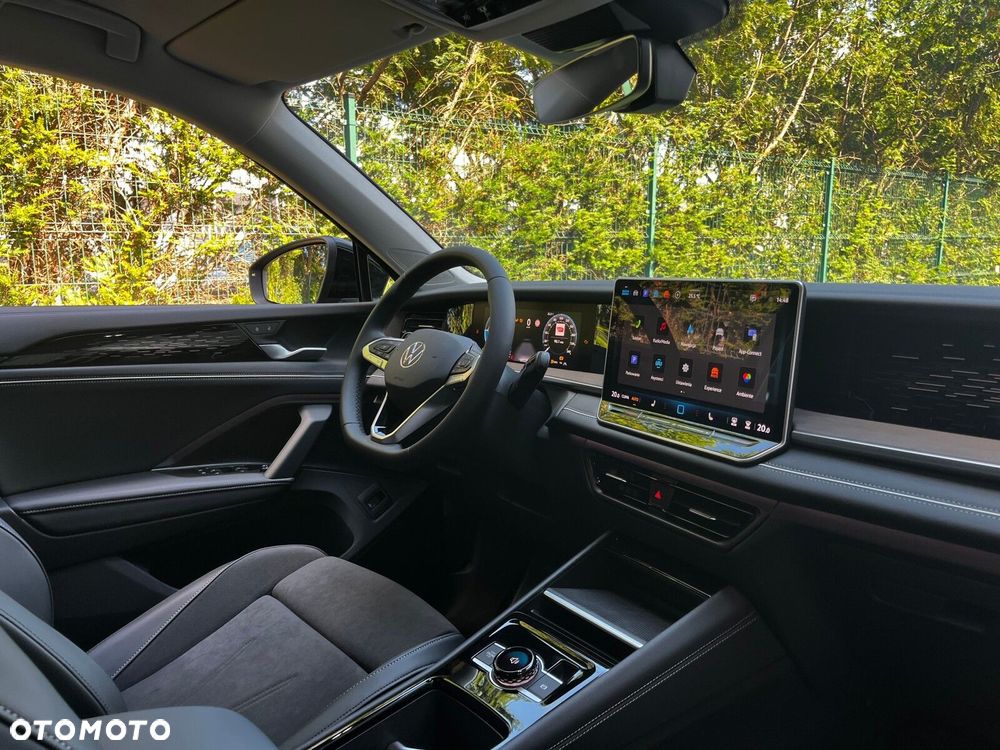 Volkswagen Tayron 2.0 TDI SCR Elegance DSG - 23