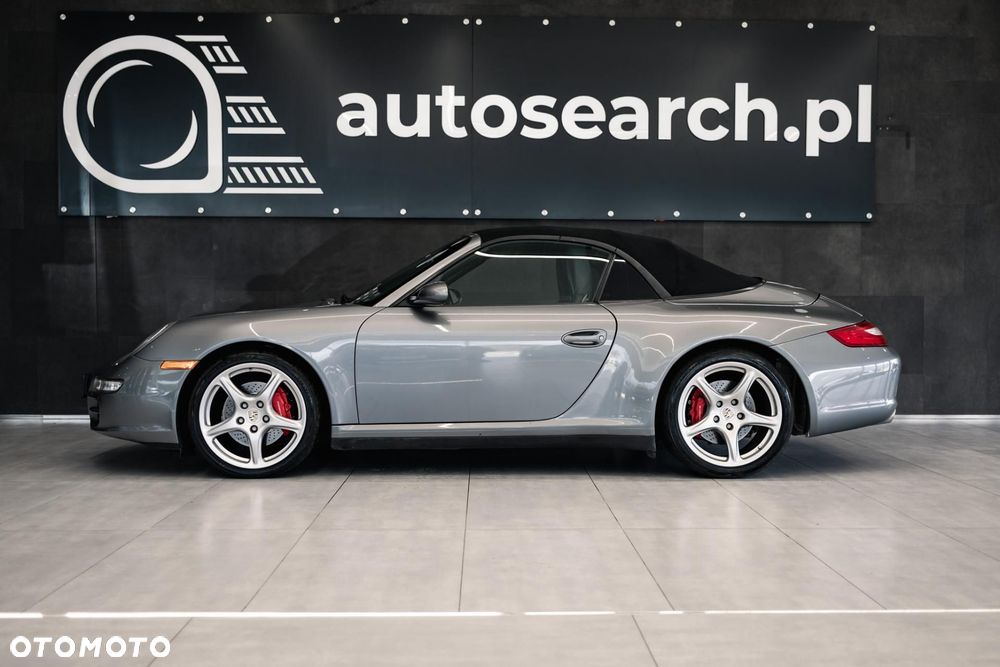 Porsche 911 Carrera 4S - 8
