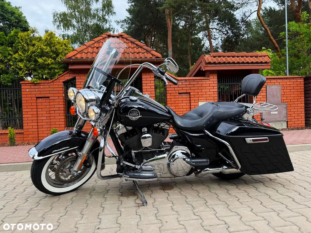 Harley-Davidson Touring Road King - 24