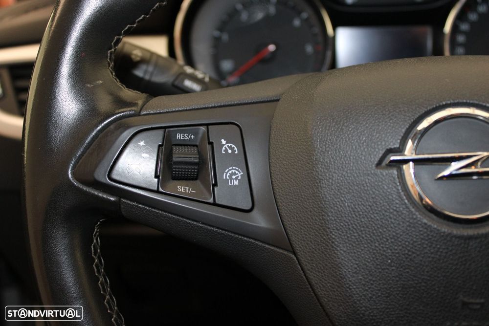 Opel Astra Sports Tourer 1.5 D GS Line S/S - 12