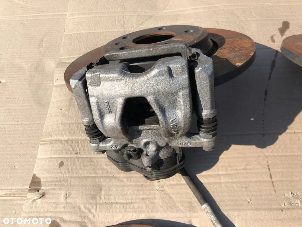 TARCZE HAMULCOWE HAMULCE KOMPLET KLOCKI ZACISKI AUDI A4 S4 B9 - 5