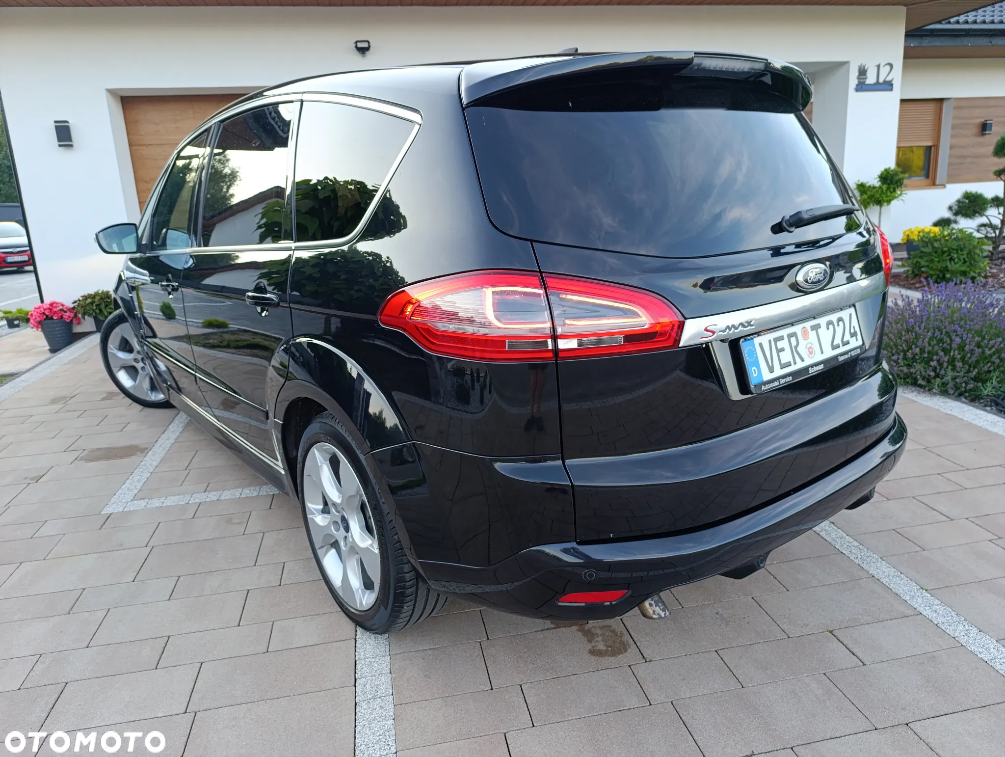 Ford S-Max - 8