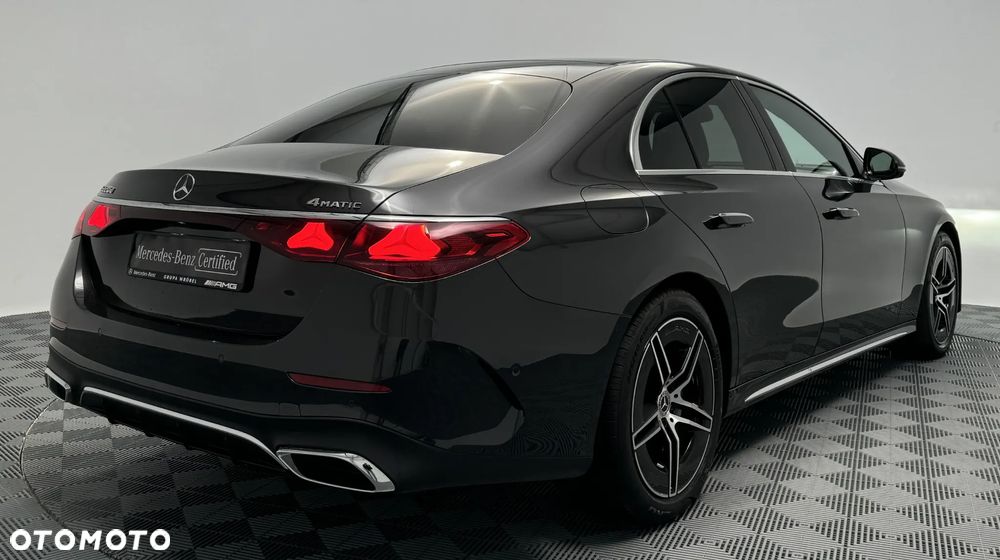 Mercedes-Benz Klasa E - 29