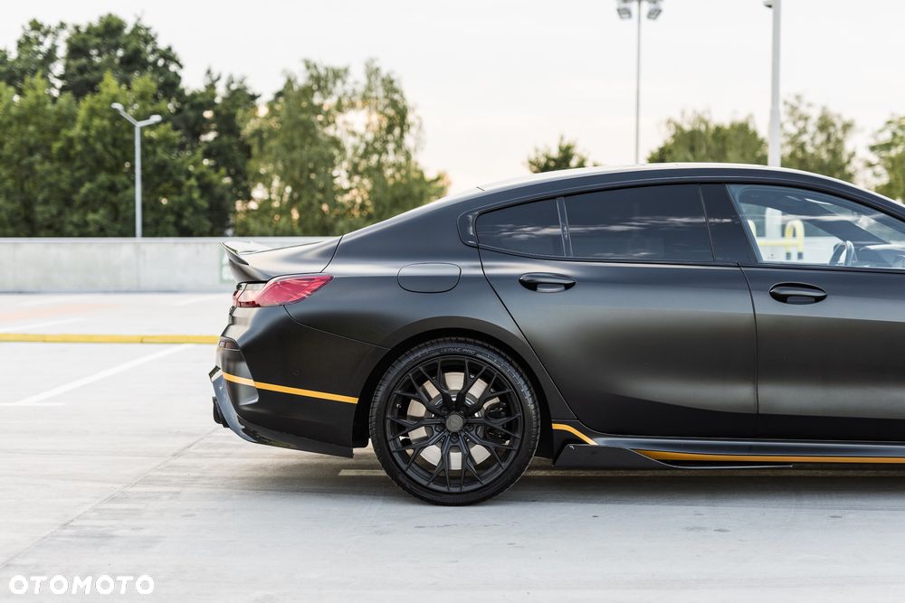 BMW Seria 8 - 4
