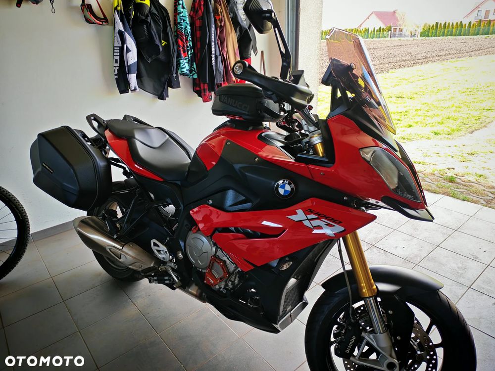 BMW XR - 2