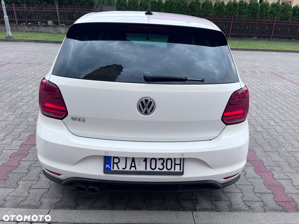 Volkswagen Polo 1.8 TSI BMT GTI DSG - 4