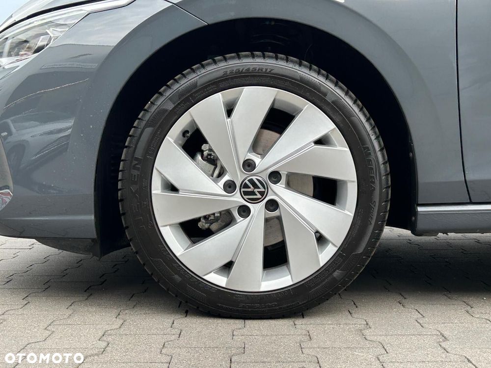 Volkswagen Golf 1.5 eTSI mHEV Style DSG - 38
