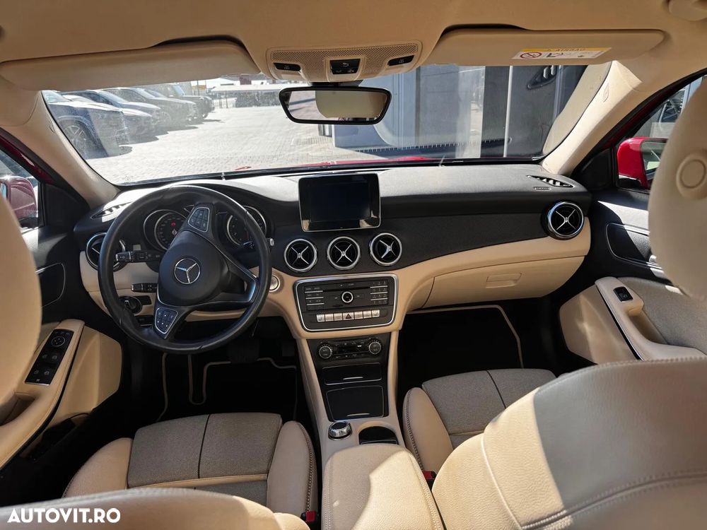 Mercedes-Benz GLA - 5