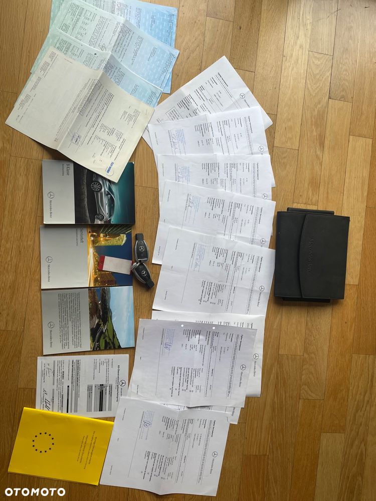 Mercedes-Benz Klasa B 180 - 26