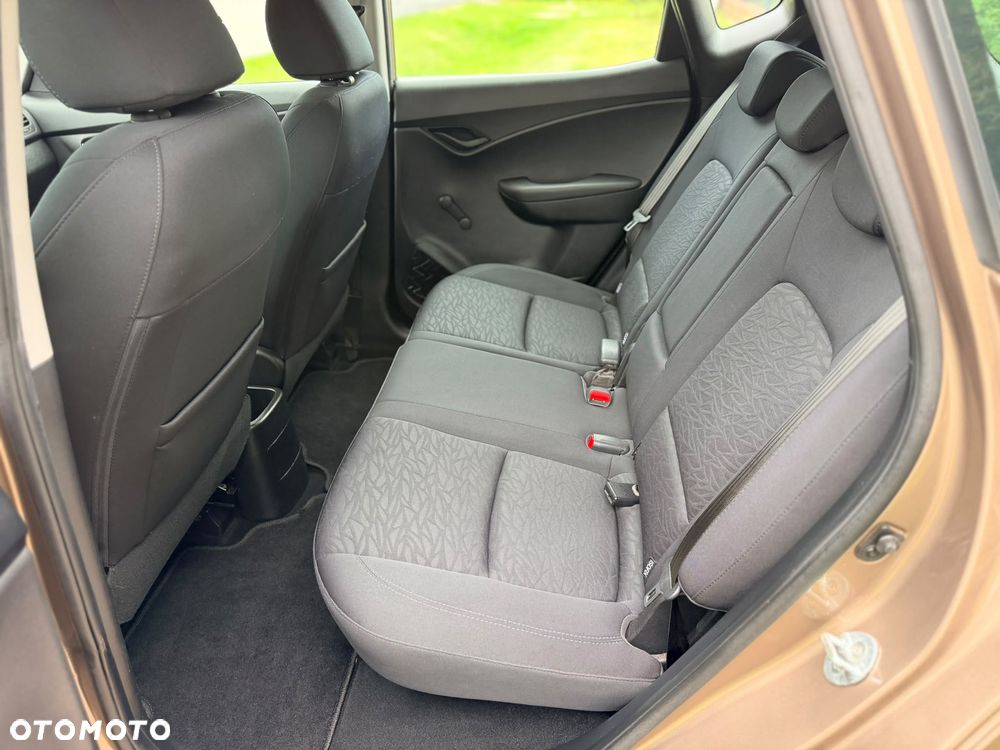 Hyundai ix20 1.4 Classic + - 16