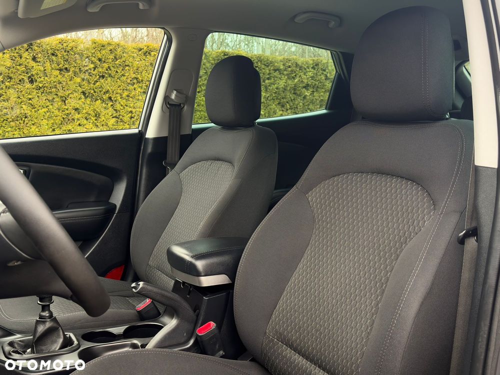 Hyundai ix35 1.6 2WD Comfort - 17