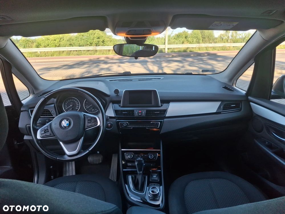BMW Seria 2 218d Sport-Aut Advantage - 10