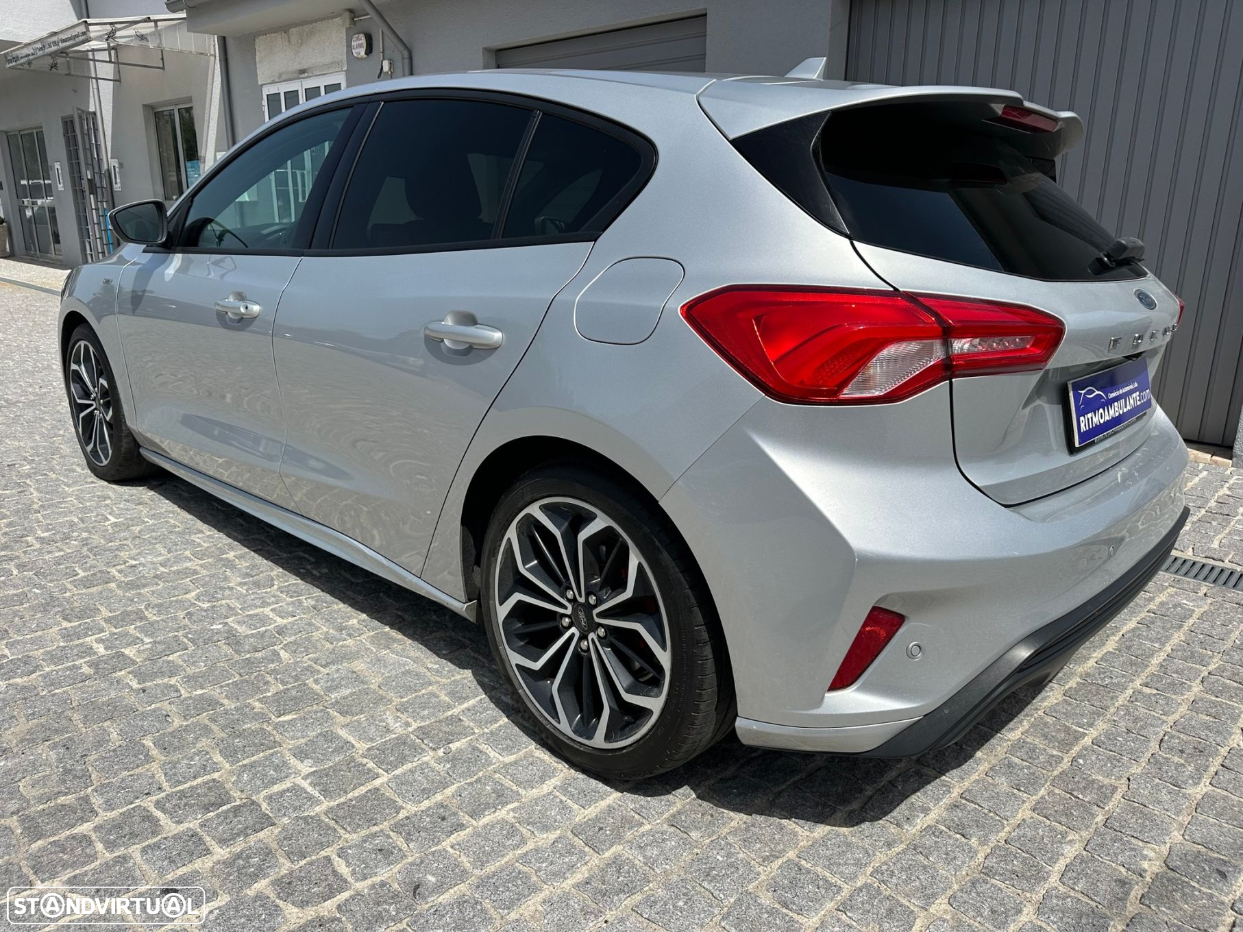 Ford Focus 1.5 TDCi EcoBlue ST-Line - 6