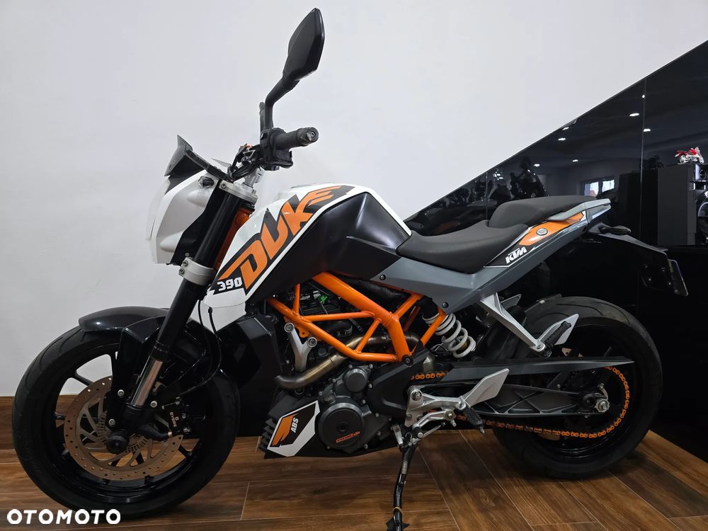 KTM Duke - 28
