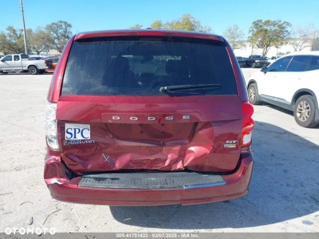 Dodge Grand Caravan - 7