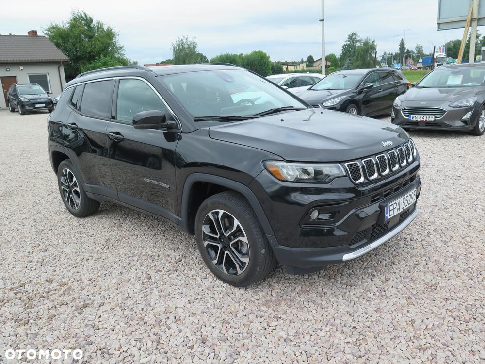 Jeep Compass - 12