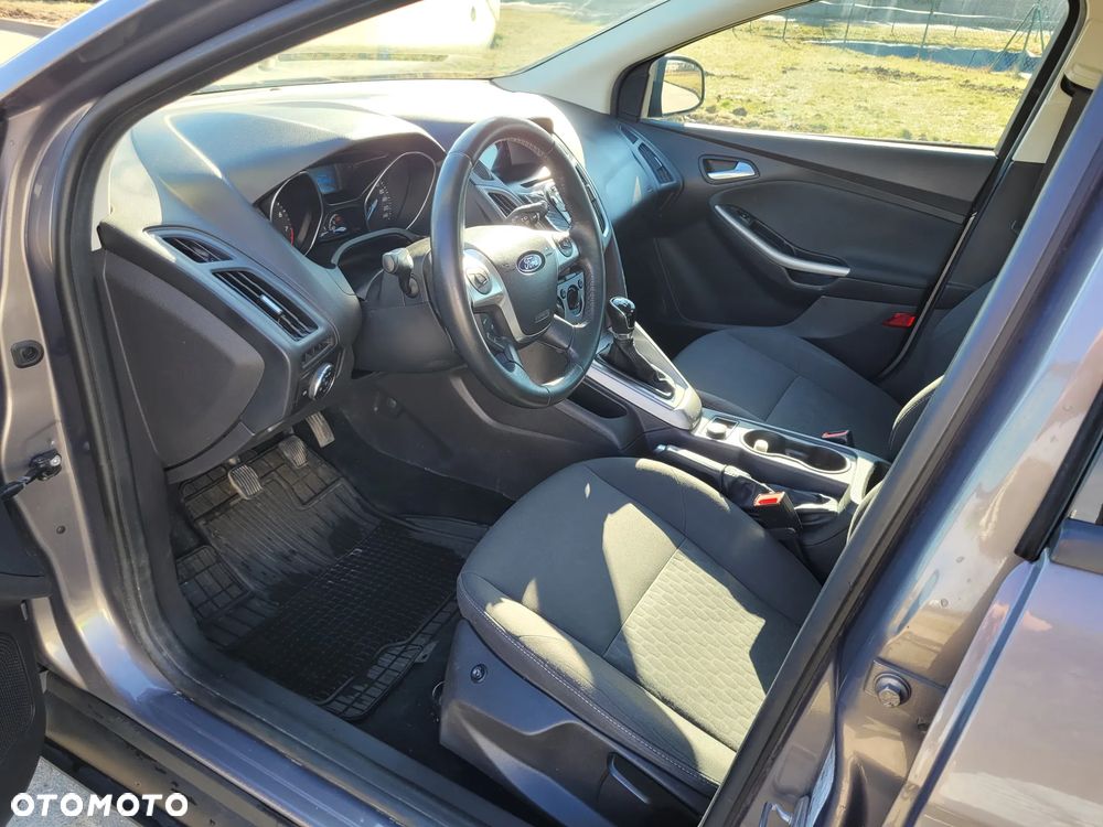 Ford Focus - 12
