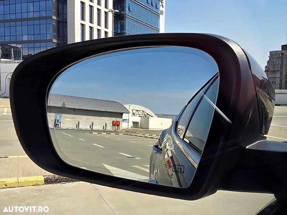 Maserati Ghibli GranLusso - 34